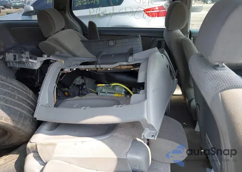 2008 Toyota Sienna Le from USA, damaged, VIN 5TDZK23C98S215534